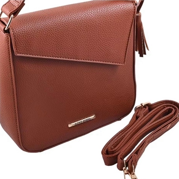 Alexis Bendel NWT Crossbody Bag flap bag - Picture 3 of 6